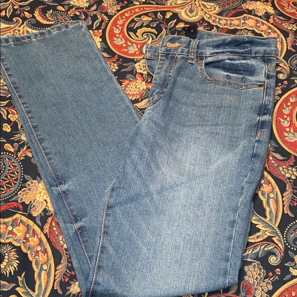jeans